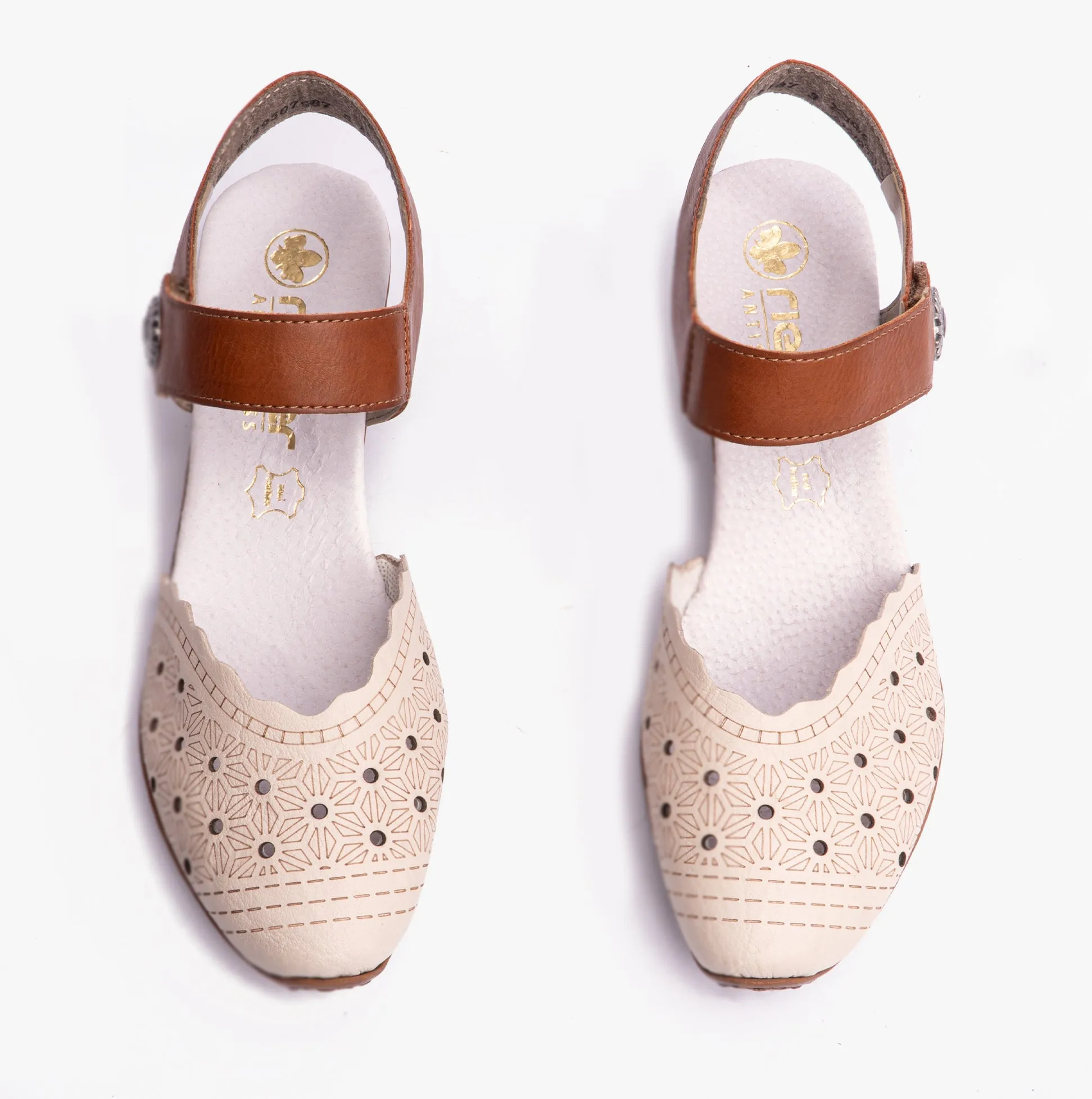 43703-60 Womens Shoes Beige