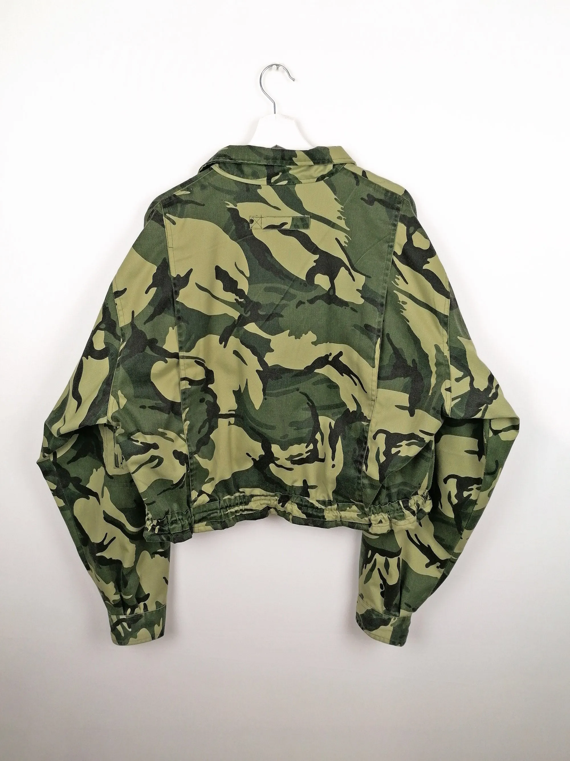 90's Camo Green Oversized Cropped Army Jacket - size XXL