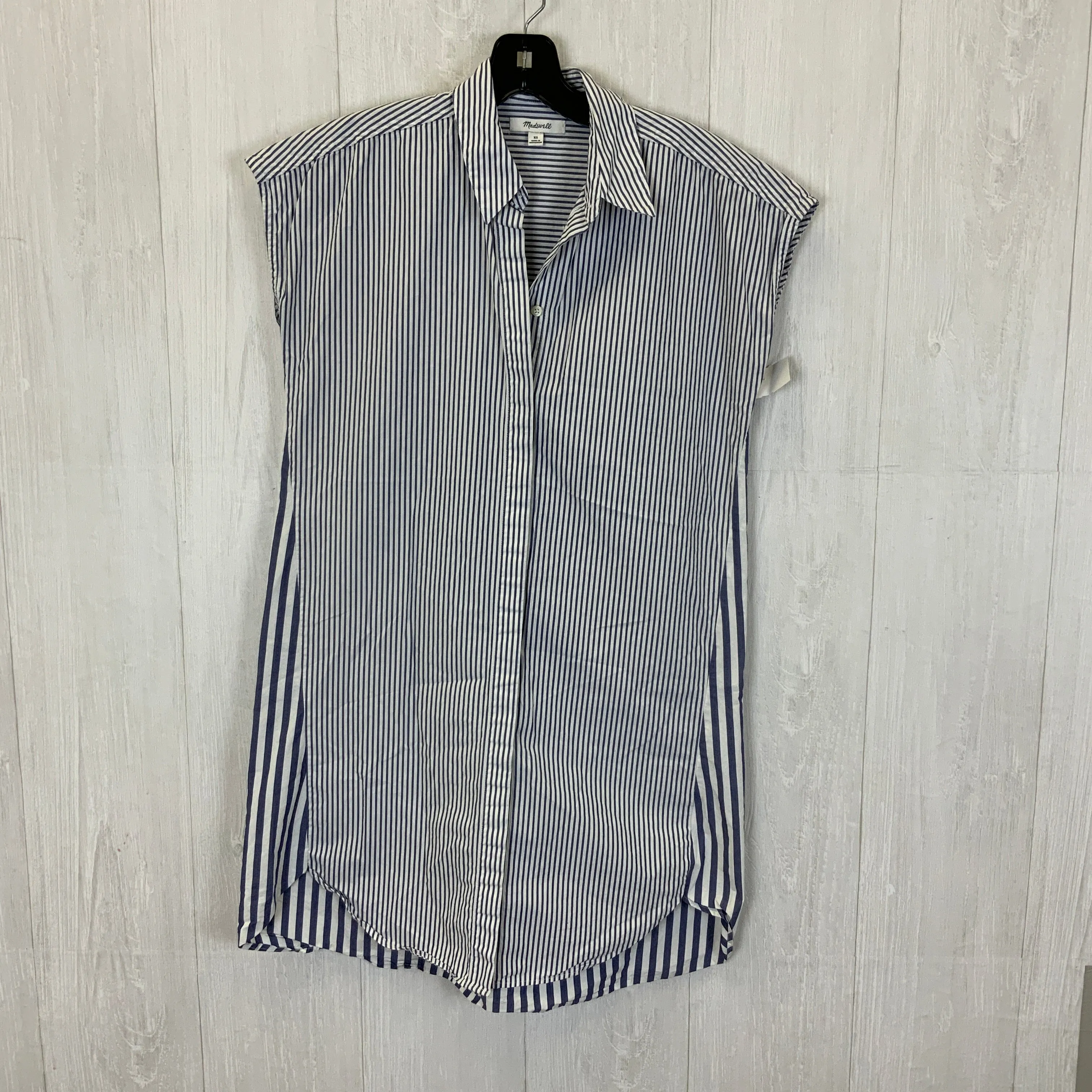 Dress Casual Short By Madewell  Size: S