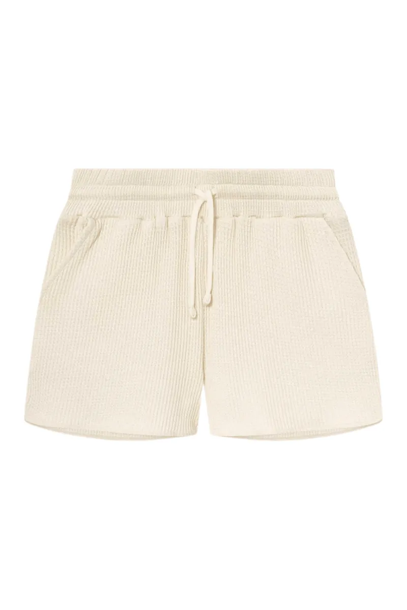 Vanilla Waffle Low Shorts